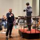 El tenor Nicola Straniero, el maestro Sánchez Hasse y la OSIC en ensayo. Cortesía