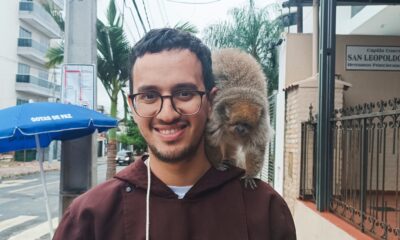 Bendición anual de mascotas. Foto: Gotas de Paz - Hnos. Franciscanos Capuchinos.