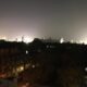 Vista nocturna de Bombay, invadida por grandes luces. Foto: DW.