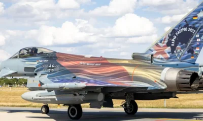 Un avión de caza Eurofighter de matrícula alemana despega de la base aérea de Neuburg, Alemania. Foto: DW.