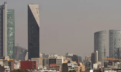 Bancos y torres de oficinas en el Paseo de la Reforma en la capital mexicana. Foto:DW.