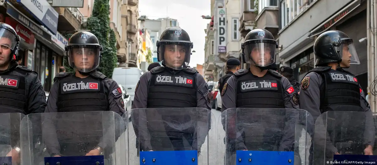 Policía de Turquía. Foto: DW.