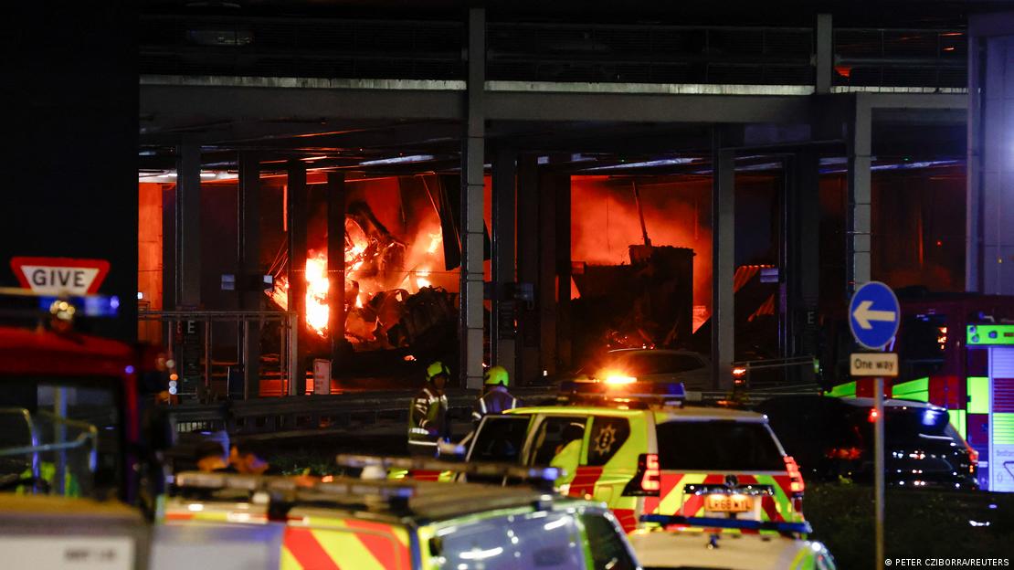 Incendio aeropuerto londinense de Luton, Foto.