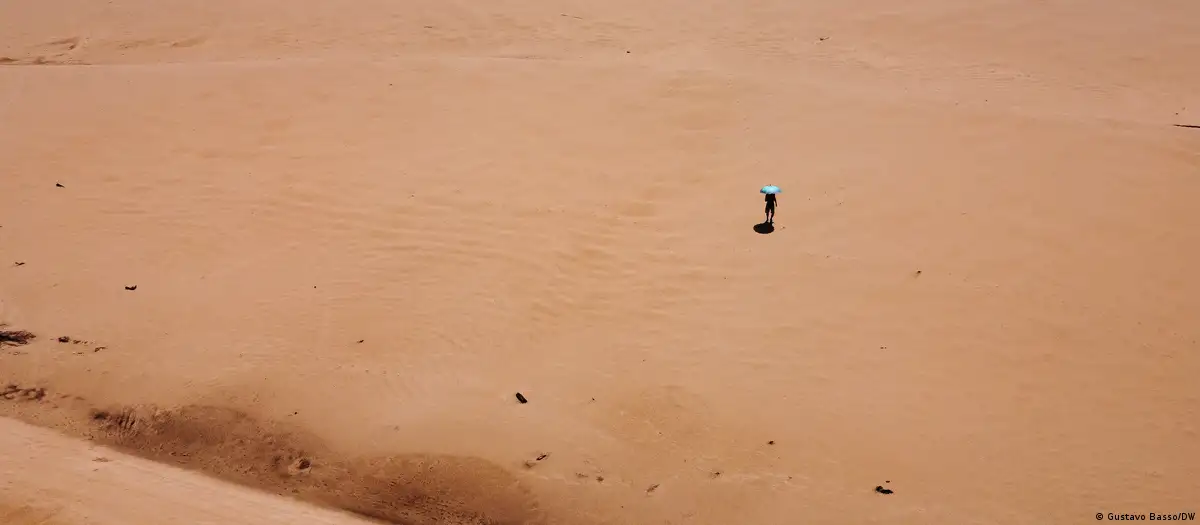 el lecho seco del río Solimões. Foto: DW.