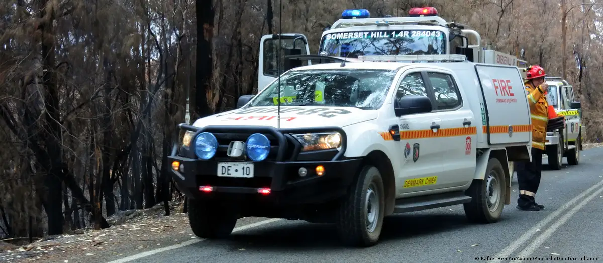 Bomberos australianos. Foto: DW.