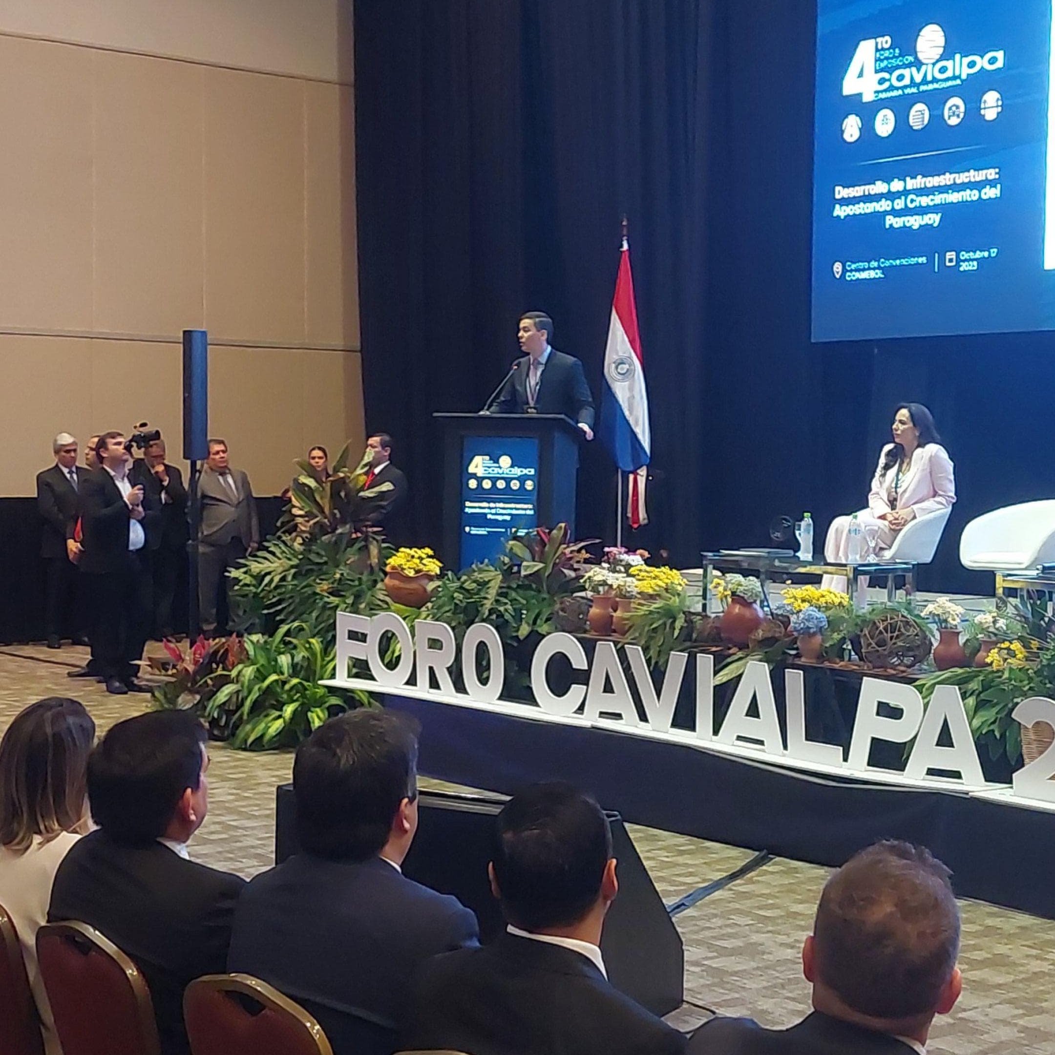 Santiago Peña participó en la apertura del foro Cavialpa 2023. Foto: Gentileza.