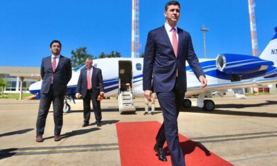 Santiago Peña viajará este domingo. Foto: Presidencia.