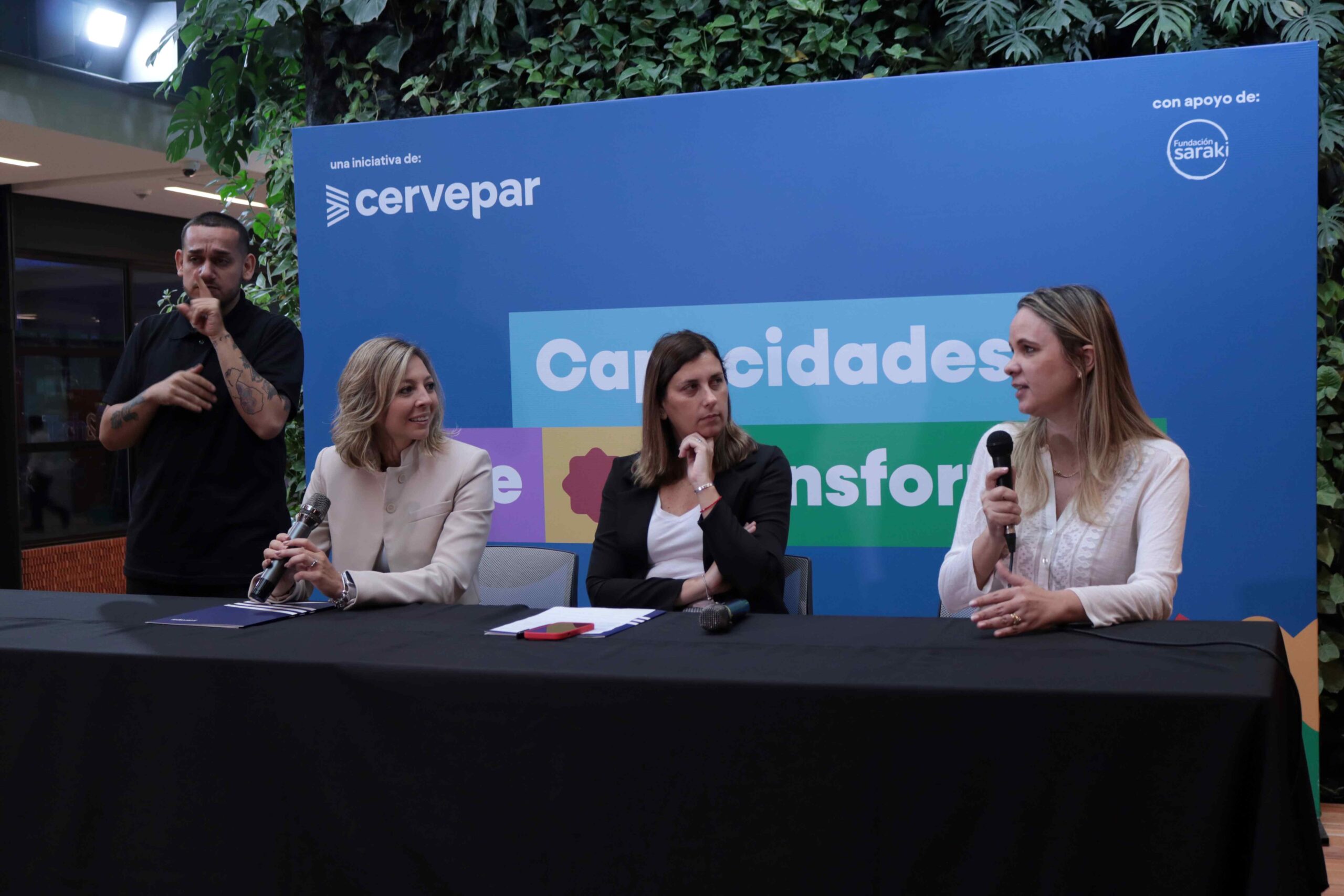 Conferencia de prensa de Cervepar y de la Fundación Saraki. Foto: Gentileza.