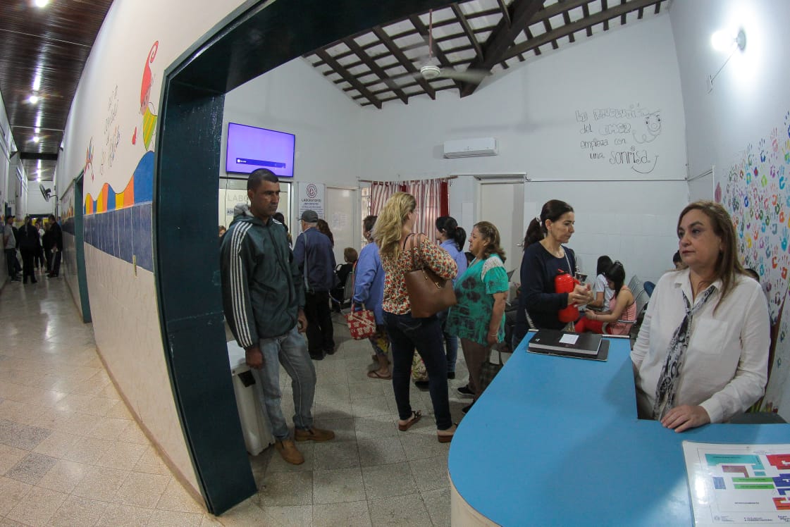 La atención nocturna se ofrece en diversas especialidades médicas. Foto: Gentileza.