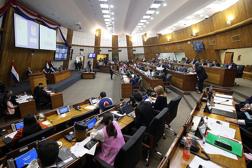 Sesión de diputados. Foto: Gentileza.