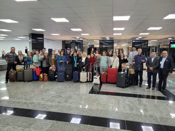 Compatriotas paraguayos que arribaron al país. Foto: Secretaría de Repatriados.