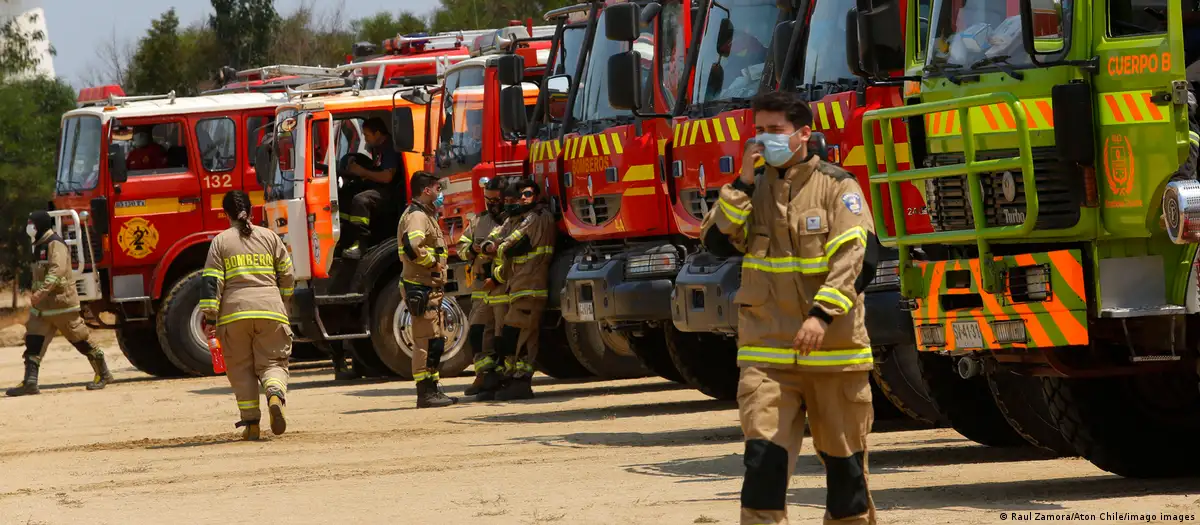 Cuerpo de Bomberos Voluntarios. Foto: DW.