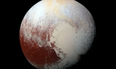 Imagen de la nave New Horizons de la NASA muestra la región conocida como Sputnik Plantita, donde se ubica el cráter Kiladze en Plutón. Foto: DW.