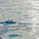 Capa de hielo del Polo Norte en proceso de derretimiento. Foto: DW.