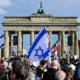 Manifestación contra el terrorismo y el antisemitismo en Berlín. Foto: DW.