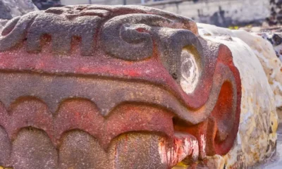 Antigua estatua azteca de piedra con cabeza de serpiente en el Templo Mayor Ciudad de México. Foto referencial. DW.