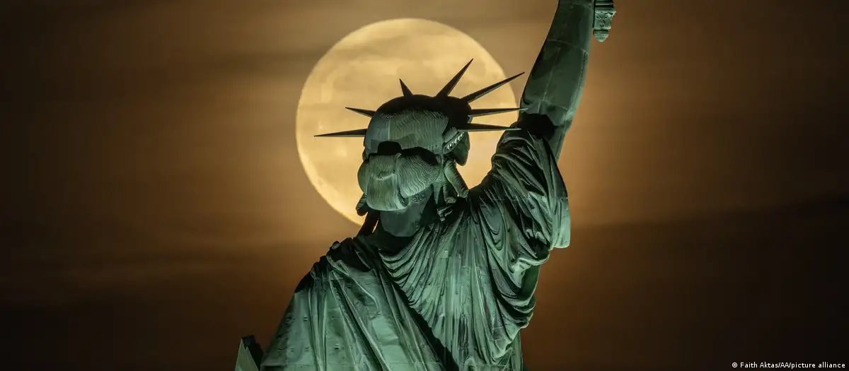 Estatua de la Libertad, en Nueva York. Foto: DW.