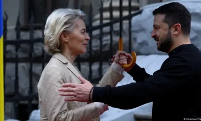 Ursula von der Leyer y Volodimir Zelenski. Foto: DW.