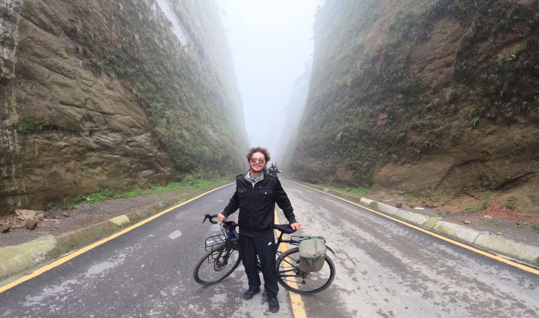 Serra do Corvo Branco, entre corte de roca más grande de Brasil, Urubici. Foto: A. G.