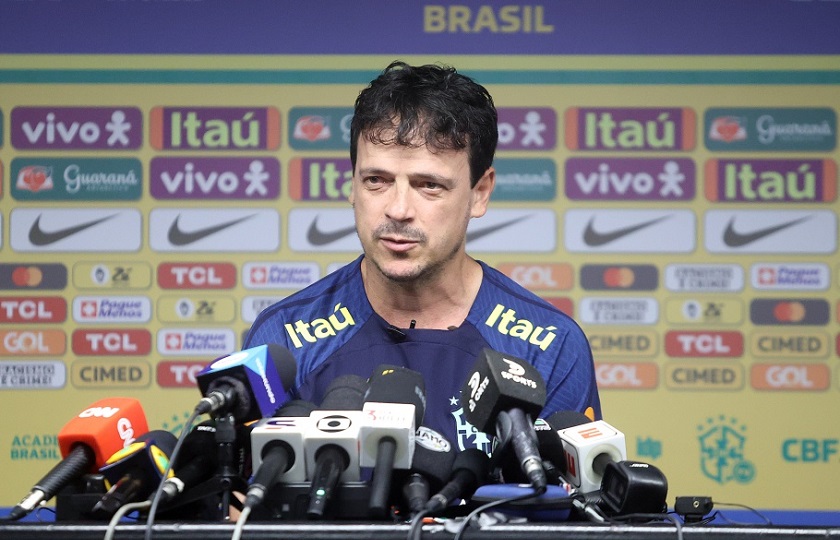 Fernando Diniz, entrenador de la selección brasileña. Foto: Vitor Silva/CBF.