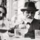 Sigmund Freud y su hija Anna, en uno de sus tantos viajes. Cortesía