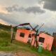 Casas destruidas y familias en albergues. Foto: Gentileza.