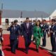 Presidente Santiago Peña fue recibido por autoridades de Chile. Foto: Gentileza.