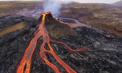 Temblores que están registrándose en Islandia desde hace algunos días presagian una erupción volcánica inminente. Foto: El País.