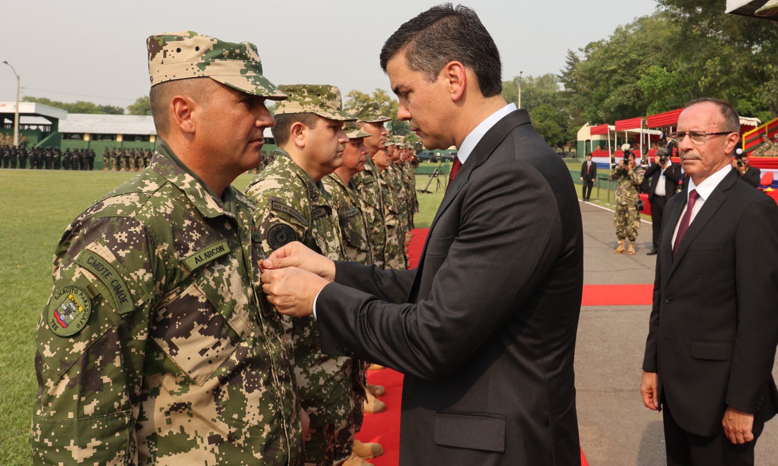 Ceremonia de conmemoración del Día de la Infantería Paraguaya. Foto: Presidencia.