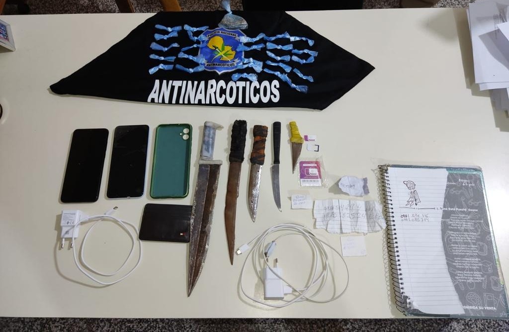 Evidencias requisadas en la penitenciaría de Concepción. Foto: Policía Nacional.