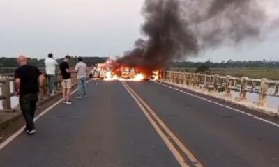 Asalto a camión de caudales. Foto: Captura.