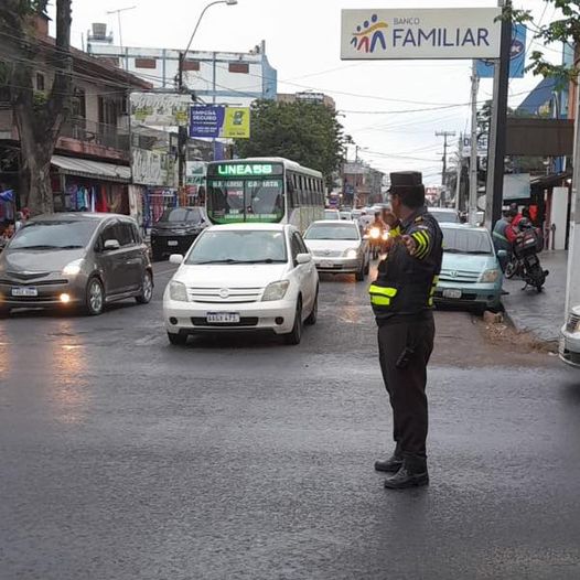 Desvíos en el tránsito zona de San Lorenzo. Foto: Patrulla Caminera.