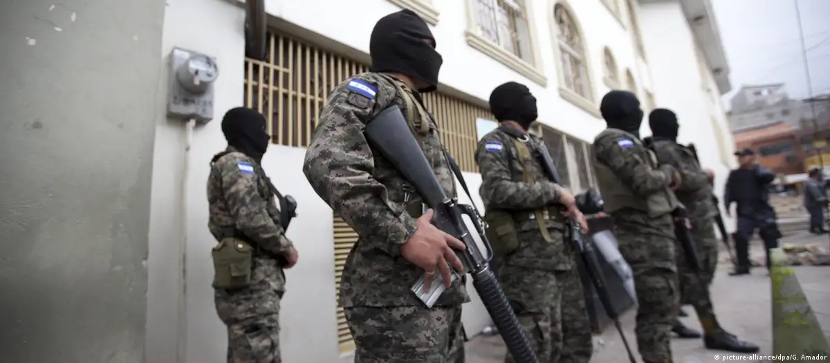 Militares de Honduras. Foto: DW.