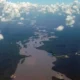 La región del Esequibo, en Guyana, rica en petróleo y otros recursos, que Venezuela pretende anexionar a su territorio. Foto: DW.