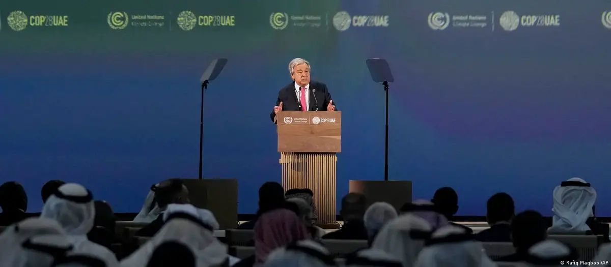 En su discurso de apertura de la COP28, António Guterres ha pedido a los líderes mundiales a tomar medidas urgentes contra la crisis climática. Foto: DW.