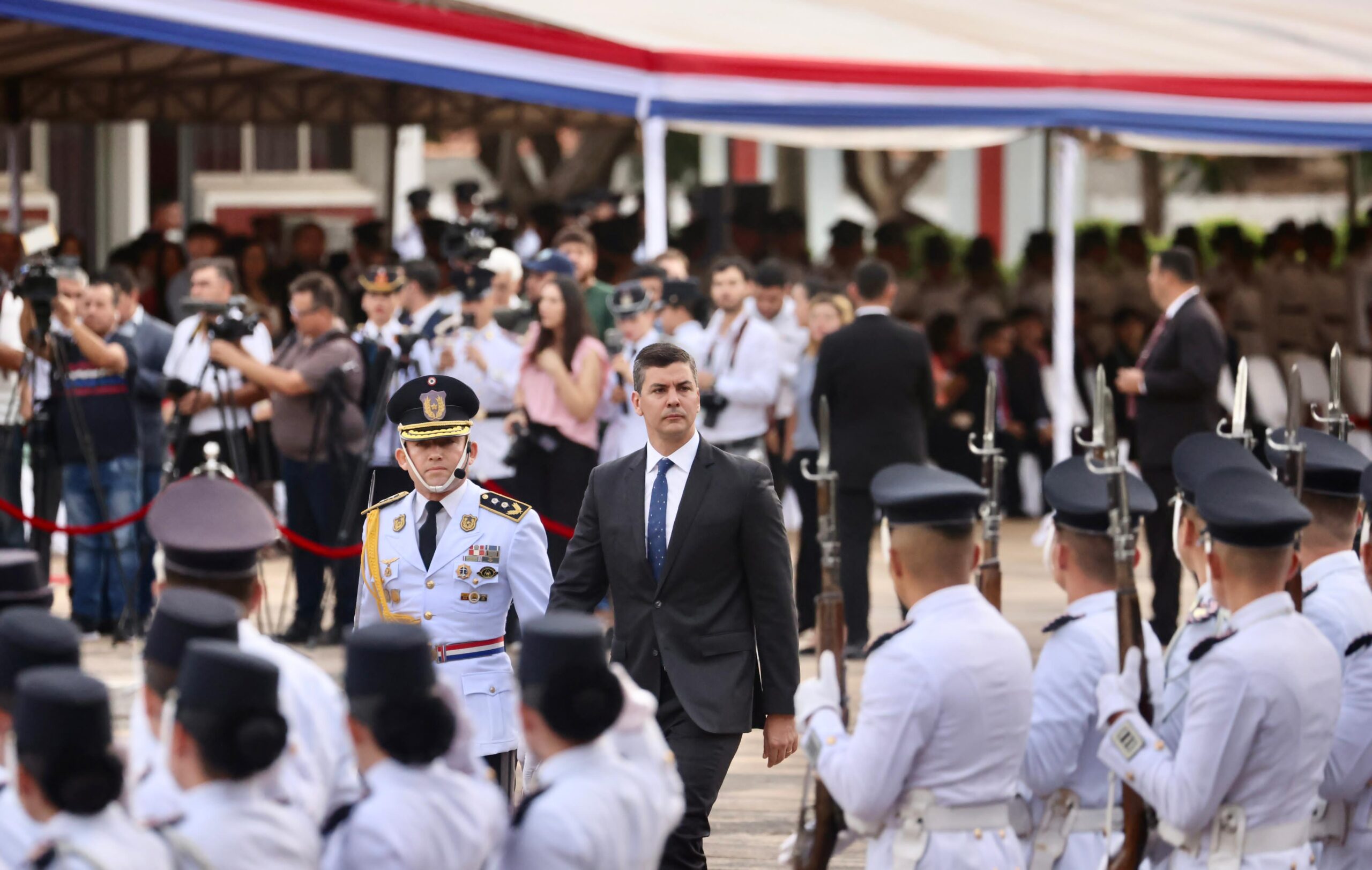 Presidente Santiago Peña. Foto: Gentileza.