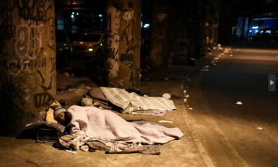 Personas sin techo en Brasil. Foto: Gatopardo.