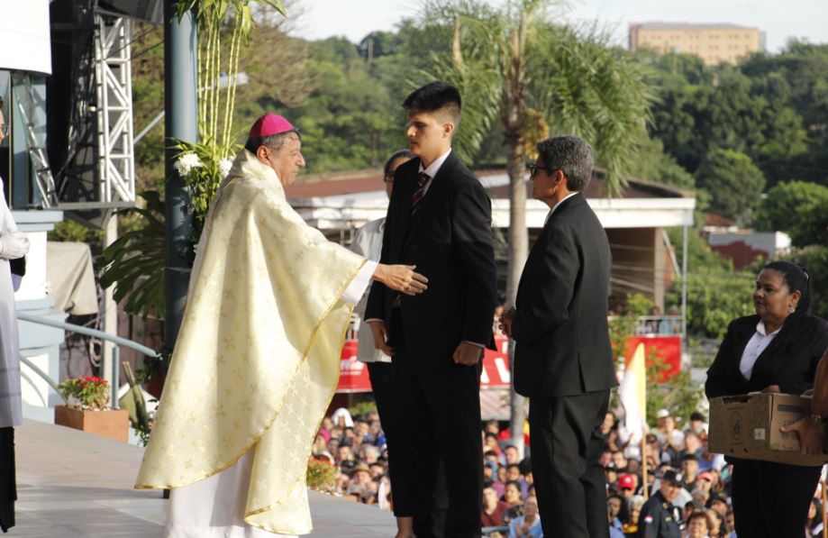 José Zaván en la misa cdentral de Caacupé. Foto: 1080 AM.