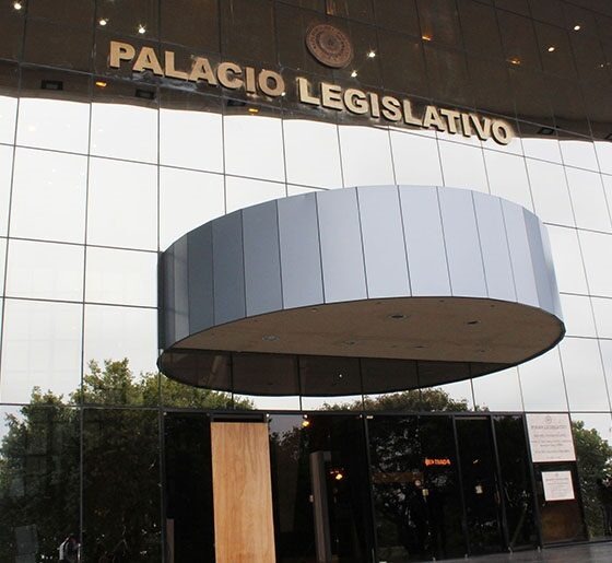 Fachada del Poder Legislativo. Foto: Gentileza.