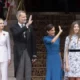 Los reyes de España con sus hijas. Foto: Gente-