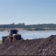 Construcción de un muro en el río Paraguay. Foto: Captura de pantalla.