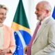 El presidente brasileño Luiz Inácio Lula da Silva recibe a la presidenta de la Comisión Europea, Ursula von der Leyen, para discutir un acuerdo entre Mercosur y la Unión Europea, en el Palacio Planalto de Brasilia, Brasil. Foto: DW. Archivo.