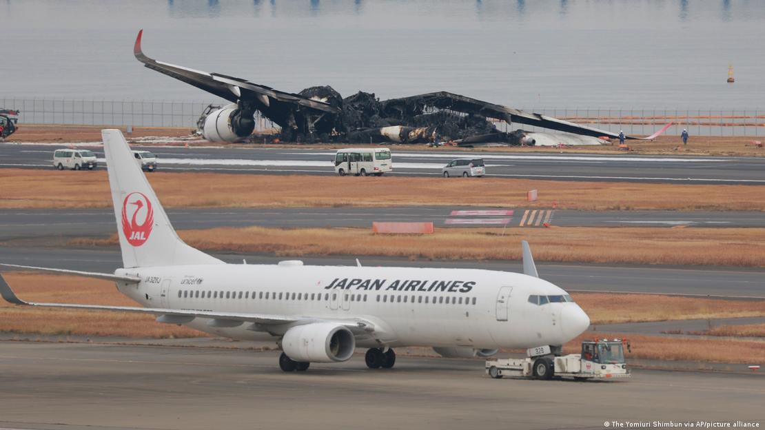 Colisión de aviones en Japón. Foto: DW.