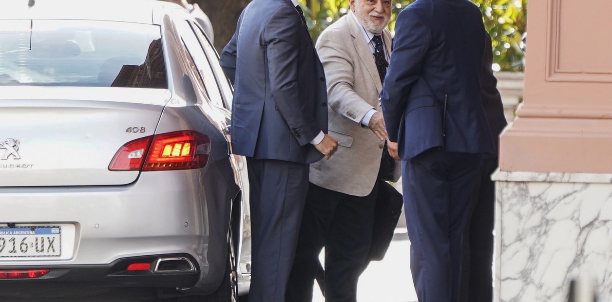 Rodolfo Barra, procurador del Tesoro, tendrá a su cargo la apelación contra el fallo que frenó el DNU de Milei. Foto: Clarín.