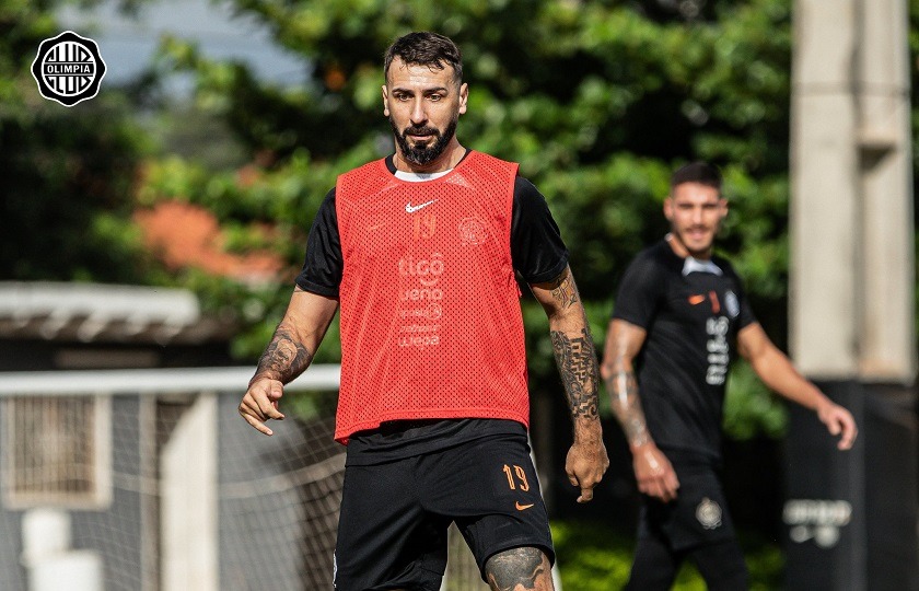 Lucas Pratto. Foto: @elClubOlimpia.