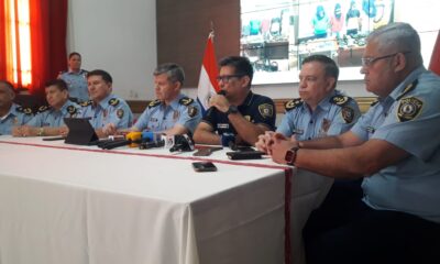 Comisario Nimio Cardozo, jefe de Antisecuestro de la Policía Nacional en conferencia de prensa. Foto: Gentileza.