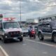 Ambulancia es uno de los vehículos permitidos a circular por el carril único de buses. Foto: MOPC.