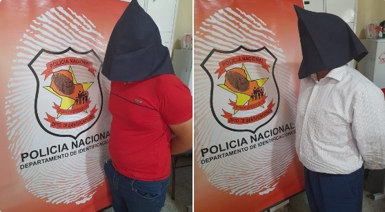 Detenidos al intentar renovar sus cédulas de identidad. Foto: Policía Nacional.