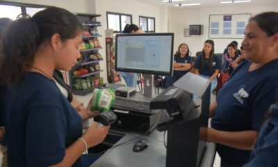 Capacitan a jóvenes para el rubro supermercadistas. Foto: Gentileza.