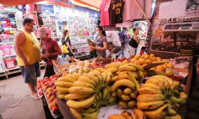 Venta de productos en el mercado 4. Foto: Gentileza